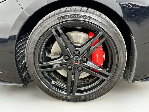 Used 2025 Chevrolet Corvette Stingray Coupe w/ Z51 Performance Package RWD image 8