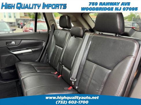 Used 2014 Ford Edge Limited w/ Equipment Group 301A AWD/4WD image 17