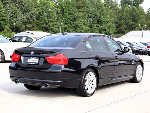 Used 2011 BMW 335i xDrive Sedan AWD/4WD image 7