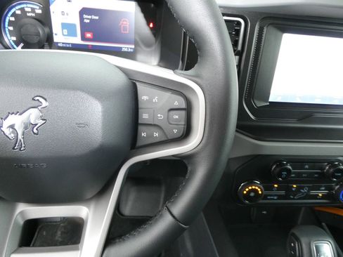 Certified 2022 Ford Bronco Badlands image 14