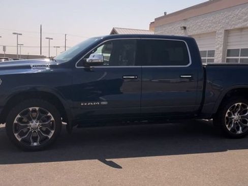 Used 2022 RAM 1500 Limited AWD/4WD image 6