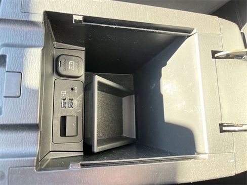 Used 2017 MAZDA CX-5 Touring w/ Preferred Equipment Package image 20