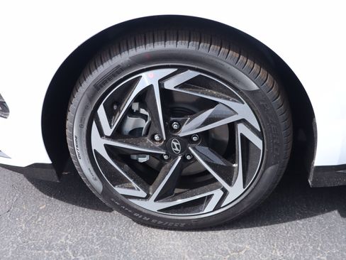 New 2026 Hyundai Sonata SEL FWD image 4