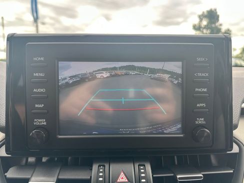 Used 2019 Toyota RAV4 XLE Premium w/ All Weather Liner Package AWD/4WD image 17