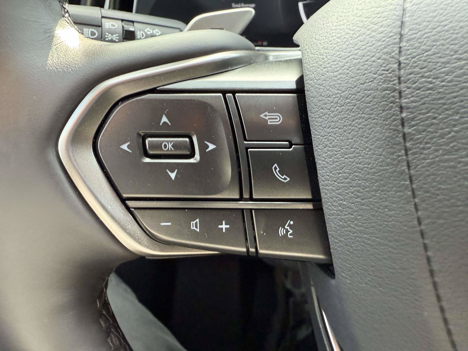 Used 2026 Lexus TX 350 AWD w/ Technology Package image 30