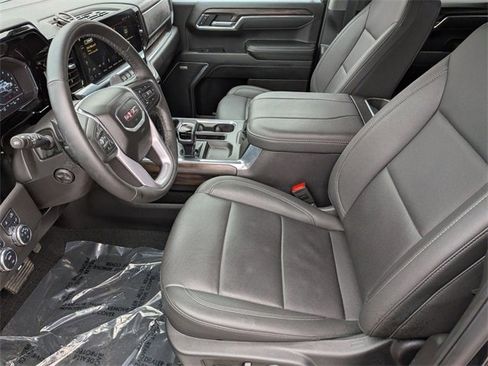 Certified 2025 GMC Sierra 1500 SLT w/ SLT Premium Plus Package image 12
