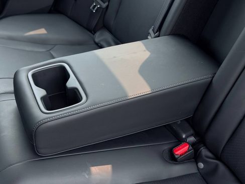 Used 2024 Honda Accord Touring image 22