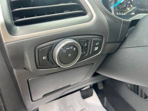 Certified 2023 Ford Edge SEL w/ Convenience Package AWD/4WD image 6