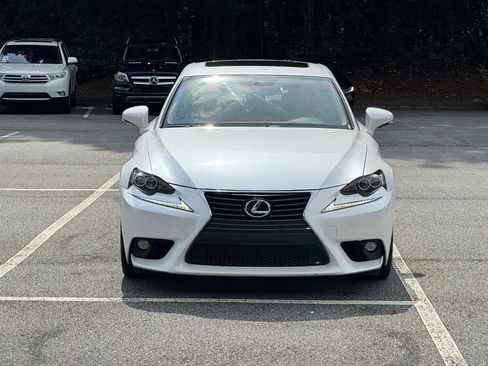 Used 2016 Lexus IS 200t w/ Premium Package RWD image 3