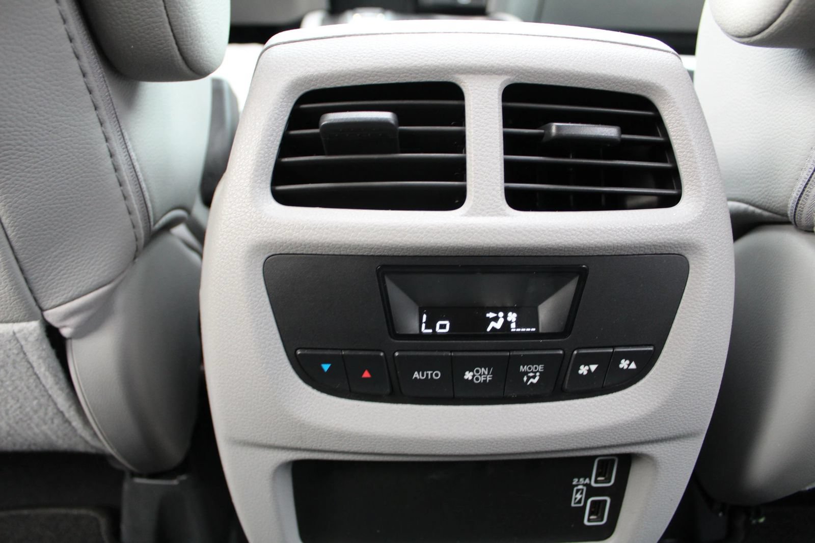 Used 2021 Honda Pilot Special Edition image 38