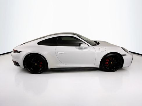 Used 2021 Porsche 911 Carrera RWD image 4