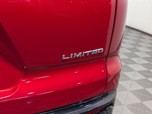 New 2026 Toyota Crown Signia Limited image 7