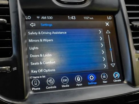 Used 2022 Chrysler 300 S RWD image 40