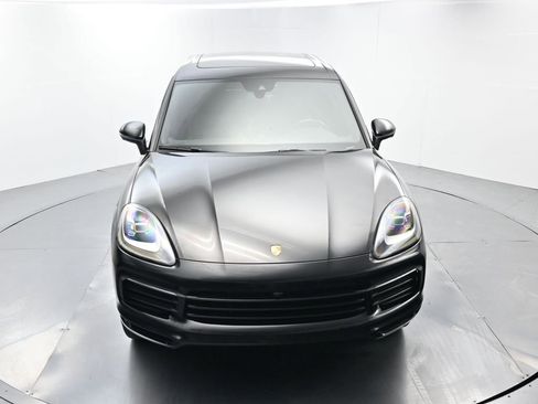 Certified 2023 Porsche Cayenne image 45