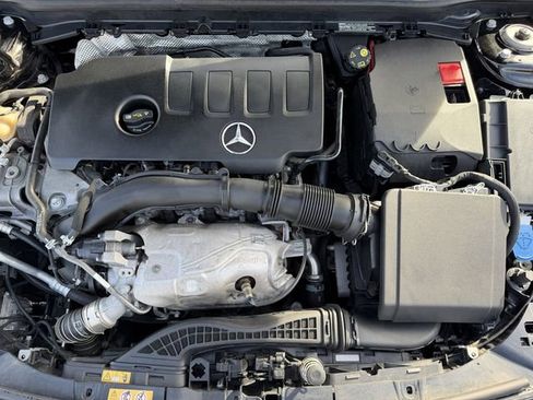 Used 2020 Mercedes-Benz A 220 4MATIC image 32
