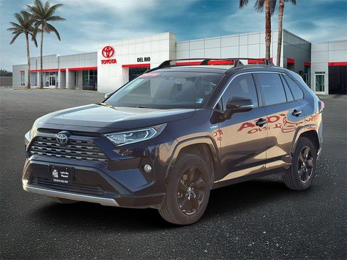 Used 2019 Toyota RAV4 XSE image 6