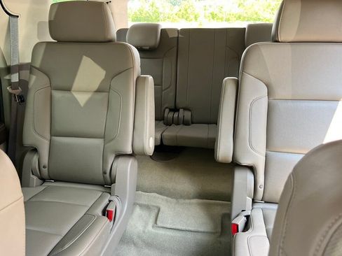 Used 2018 Chevrolet Tahoe Premier AWD/4WD image 57