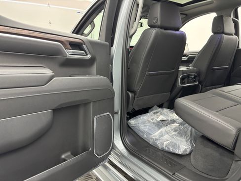 New 2026 GMC Sierra 1500 SLT w/ SLT Premium Package AWD/4WD image 39