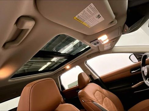 New 2025 Nissan Pathfinder Platinum w/ Cargo Package image 36