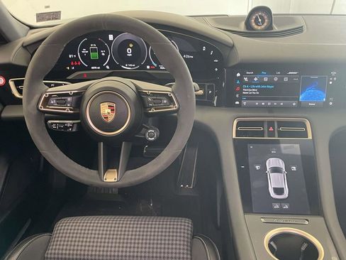 Certified 2025 Porsche Taycan 4S AWD/4WD image 27