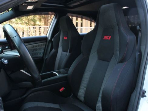 Used 2019 Honda Civic Si image 16