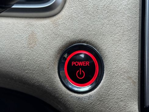 Used 2018 Honda Clarity Touring image 6