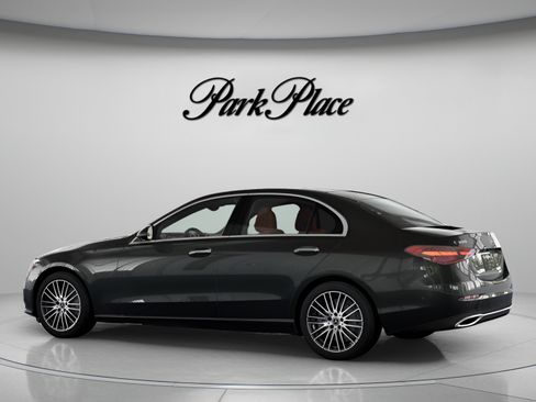 Used 2026 Mercedes-Benz C 300 4MATIC Sedan image 9