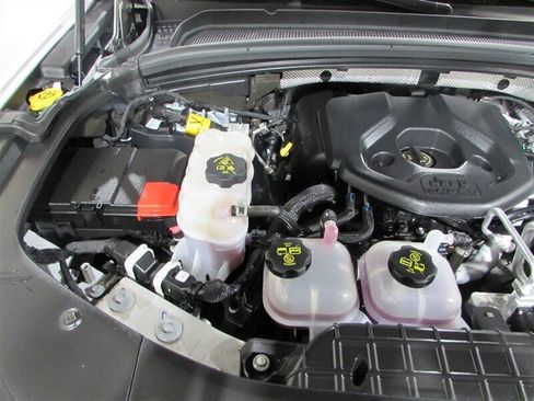 Used 2023 Jeep Grand Cherokee 4WD 4xe image 74