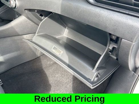 Used 2024 Nissan Sentra S image 40