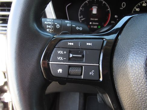 Used 2024 Honda Pilot EX-L image 26