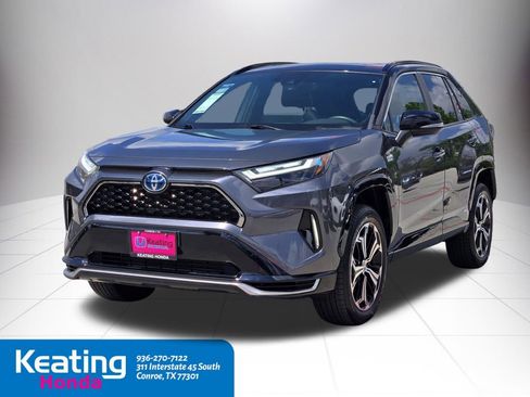 Used 2024 Toyota RAV4 XSE w/ Weather Package image 4