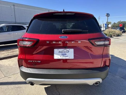 New 2026 Ford Escape Active image 5