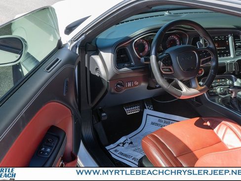 Used 2021 Dodge Challenger SRT Hellcat Redeye image 16