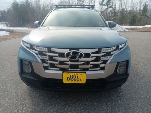 Used 2022 Hyundai Santa Cruz SEL Premium image 2