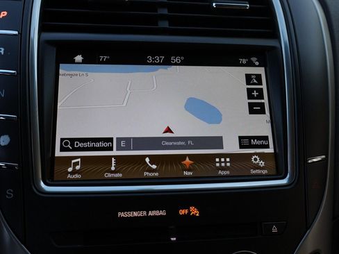 Used 2017 Lincoln MKX Select w/ Select Plus Package image 24