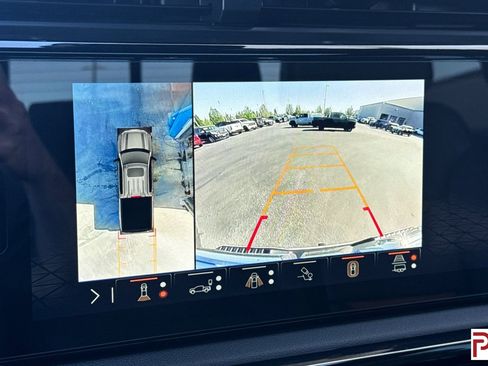 Certified 2024 GMC Sierra 1500 AT4 w/ Technology Package AWD/4WD image 21