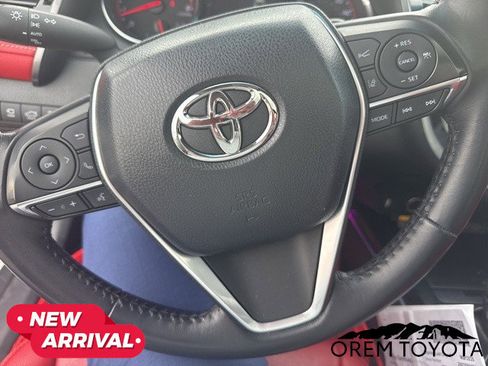 Used 2019 Toyota Camry XSE w/ Driver Assist Package image 9