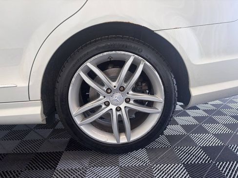 Used 2012 Mercedes-Benz C 300 4MATIC Sedan image 25