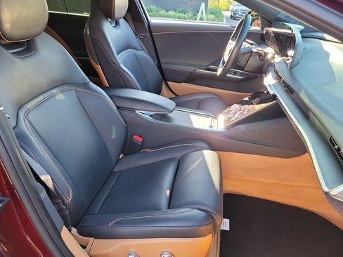 Used 2023 Lucid Air Touring image 22