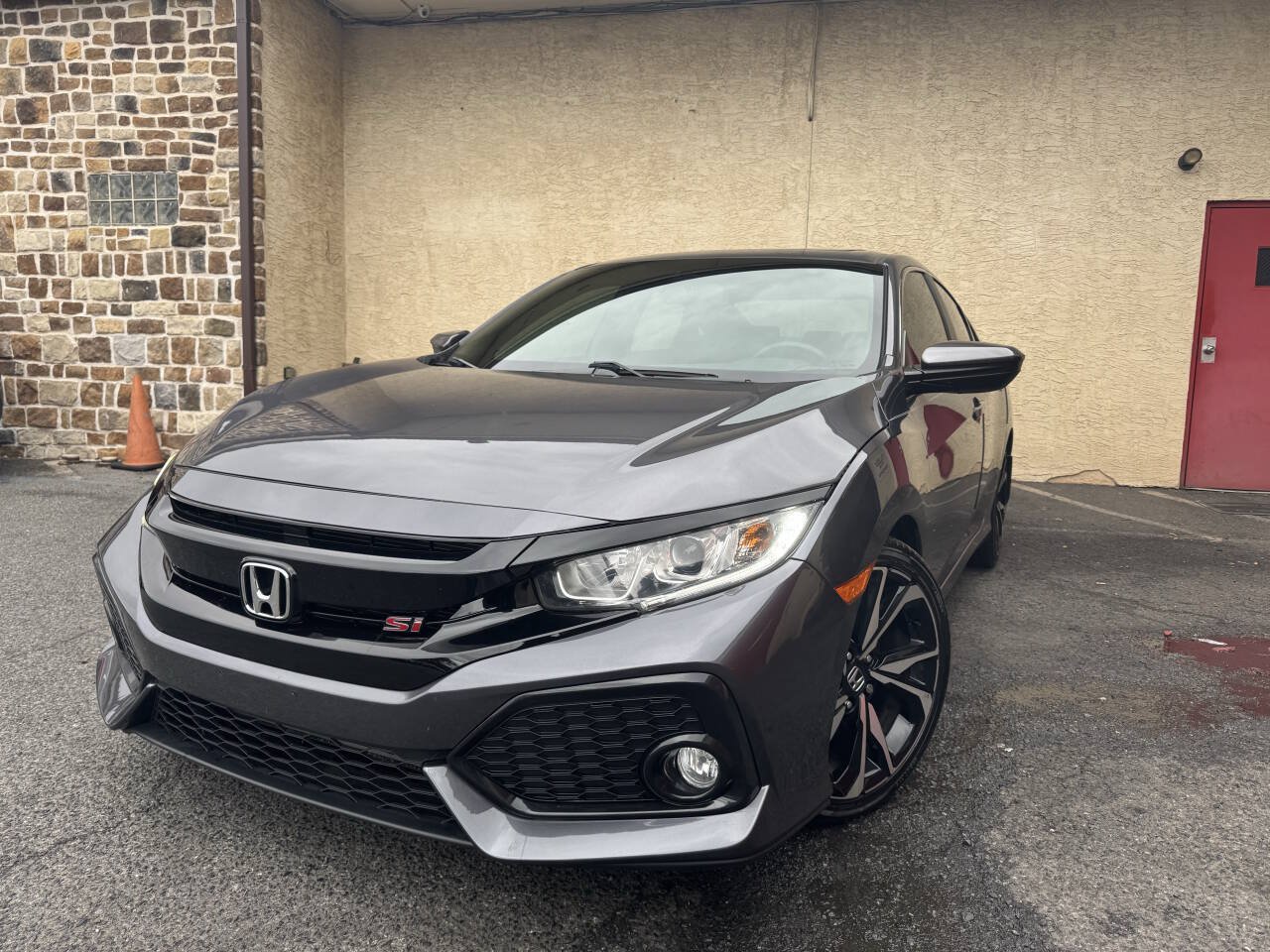 Used 2019 Honda Civic Si image 2