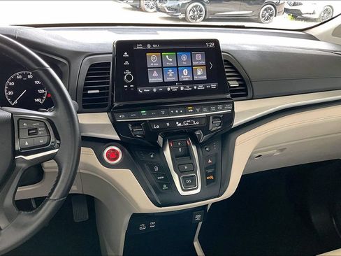 Used 2025 Honda Odyssey EX-L image 8