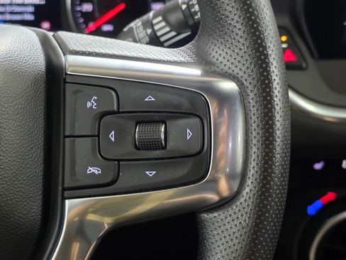 Used 2025 Chevrolet Blazer LT image 30