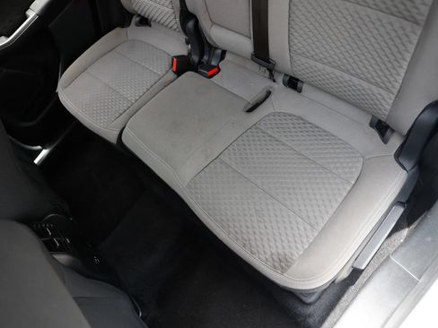 Used 2020 Ford Escape SE FWD image 19