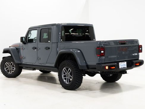 New 2026 Jeep Gladiator Mojave image 25