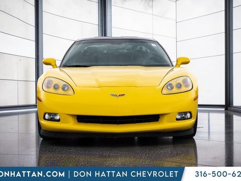 Used 2012 Chevrolet Corvette Coupe w/ 2LT Preferred Equipment Group RWD image 23