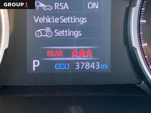 Used 2019 Toyota RAV4 LE w/ All Weather Liner Package AWD/4WD image 25
