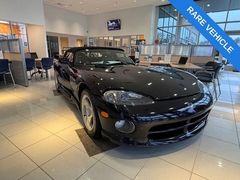 Used 1994 Dodge Viper RT/10 RWD image 8
