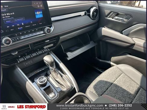 Used 2023 Chevrolet Colorado Z71 w/ Z71 Convenience Package 2 AWD/4WD image 33