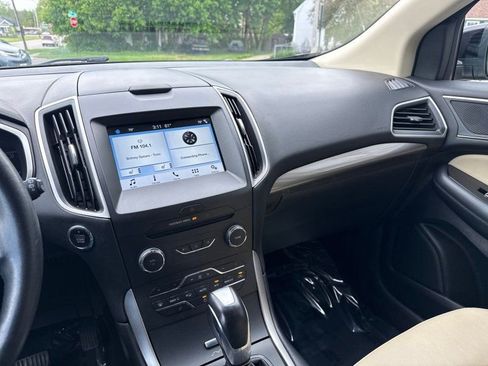Used 2017 Ford Edge SEL w/ Equipment Group 201A AWD/4WD image 23