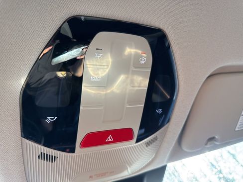 New 2026 Kia K4 LXS FWD image 9